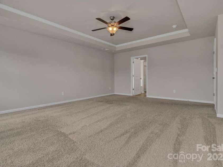 59 Thornberry Road, Hendersonville, NC 28792.  MLS# CAR4278658, YatesRealty ID 30573. 