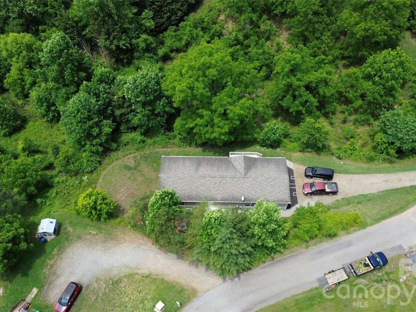 77 Star Flower Road, Alexander, NC 28701.  MLS# CAR4393354, YatesRealty ID 30573. 