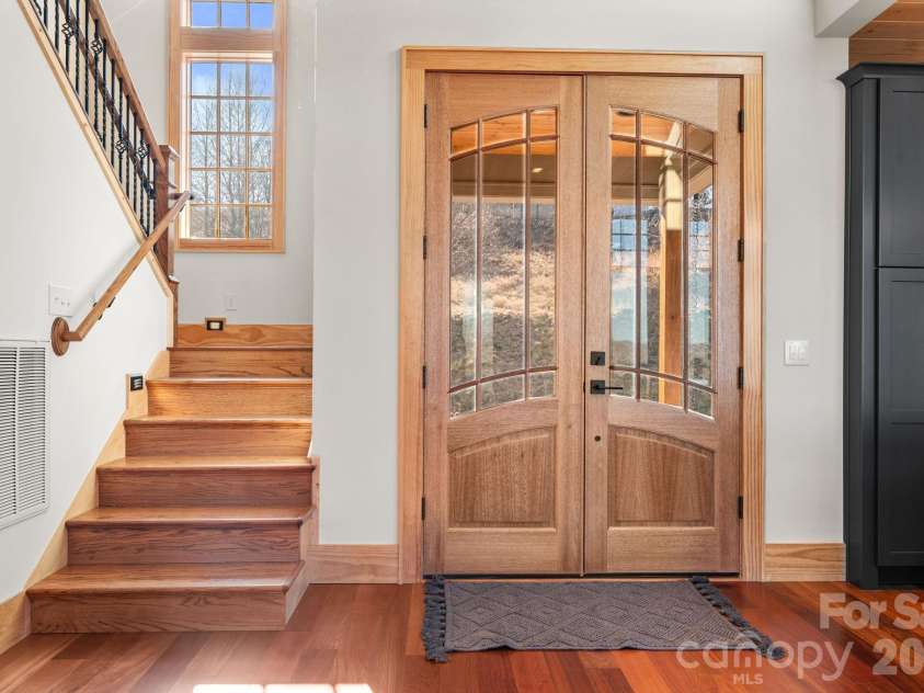 171 Pleasant View Drive, Vilas, NC 28692.  MLS# CAR4393699, YatesRealty ID 30574. 