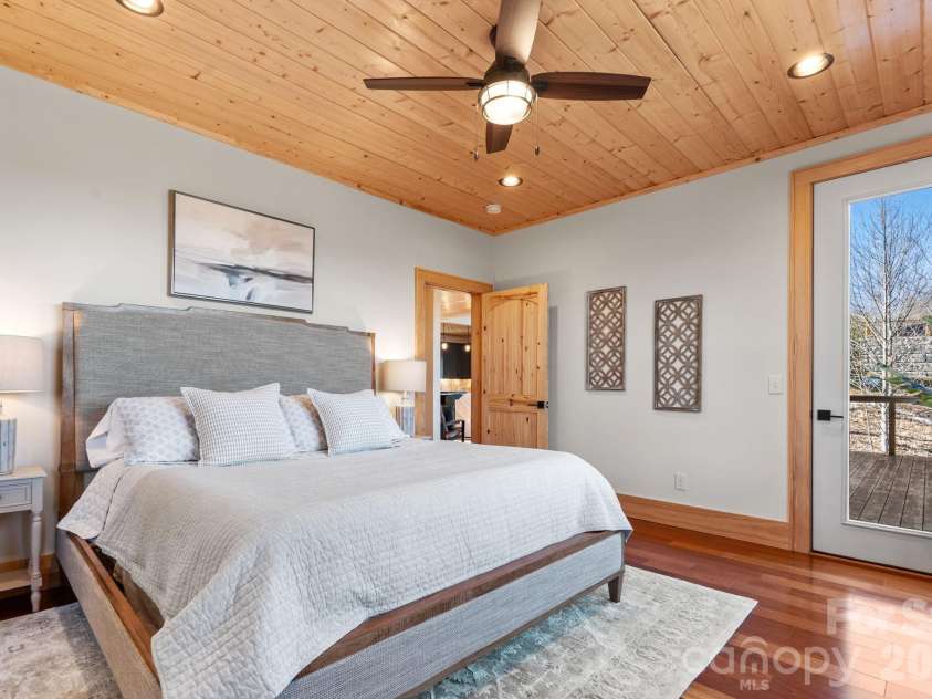171 Pleasant View Drive, Vilas, NC 28692.  MLS# CAR4393699, YatesRealty ID 30574. 
