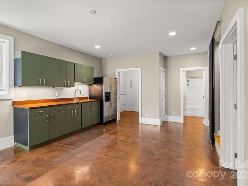 50 Greeley Street, Asheville, NC 28806.  MLS# CAR4278819, YatesRealty ID 30574. Basement kitchen