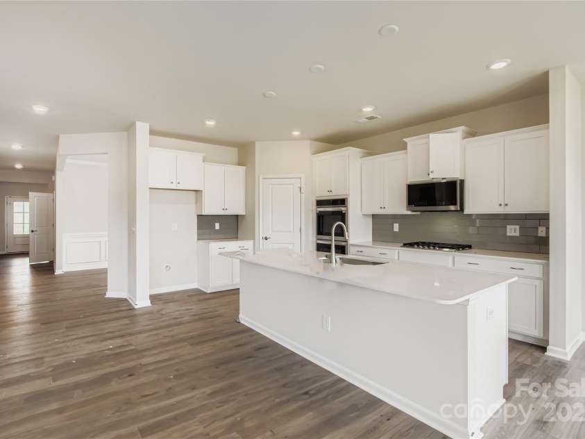 2843 Morning Song Way, Lancaster, SC 29720.  MLS# CAR4281668, YatesRealty ID 30575. Kitchen