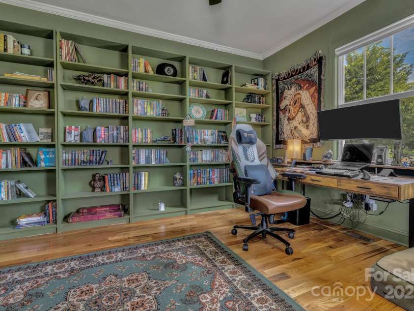 18 Glen Coe Drive, Fletcher, NC 28732.  MLS# CAR4281514, YatesRealty ID 30576. 