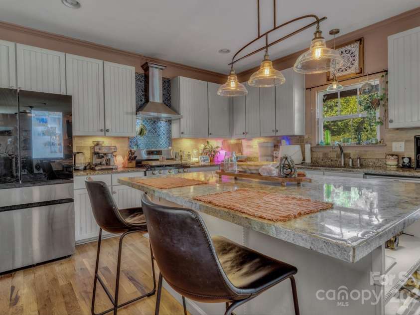 18 Glen Coe Drive, Fletcher, NC 28732.  MLS# CAR4281514, YatesRealty ID 30576. 