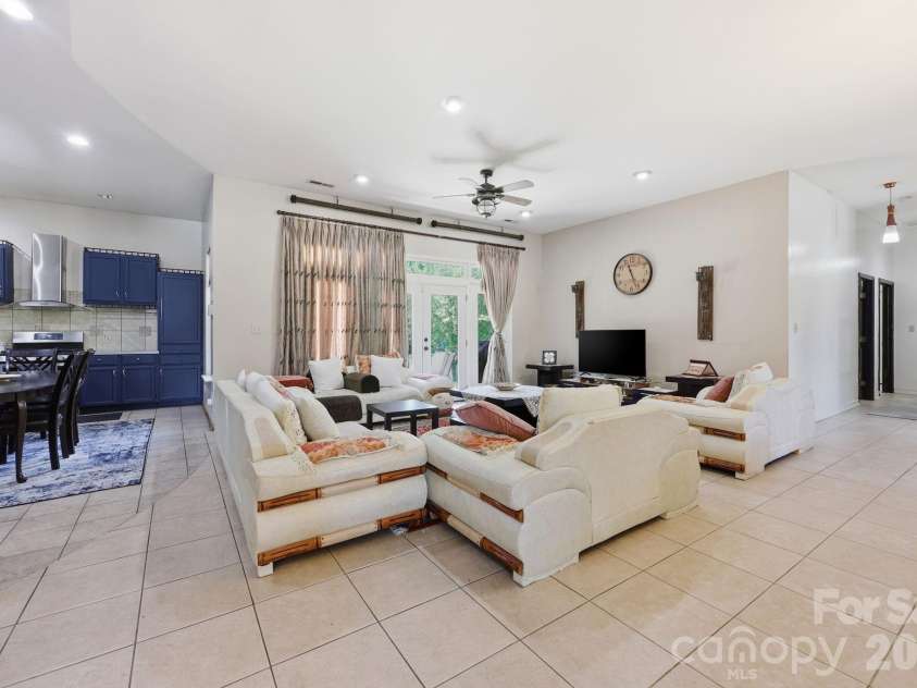 1803 Wilton Gate Drive, Charlotte, NC 28262.  MLS# CAR4393756, YatesRealty ID 30577. 