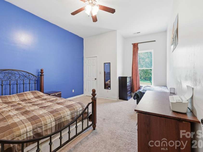 1803 Wilton Gate Drive, Charlotte, NC 28262.  MLS# CAR4393756, YatesRealty ID 30577. 