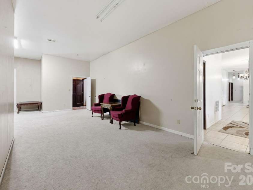 1803 Wilton Gate Drive, Charlotte, NC 28262.  MLS# CAR4393756, YatesRealty ID 30577. 