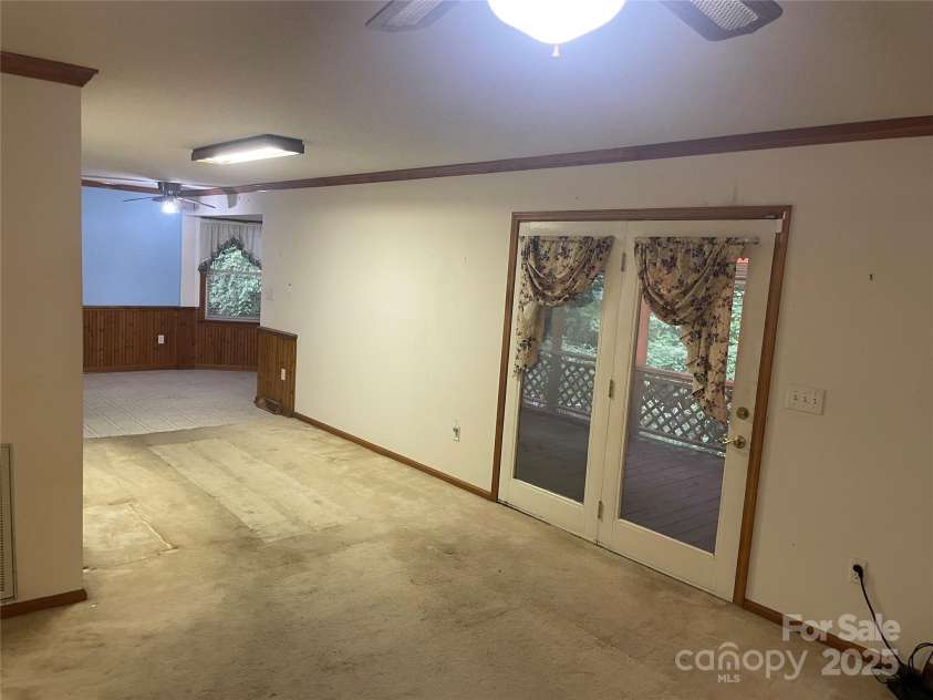 281 Schoolside Drive, Rock Hill, SC 29730.  MLS# CAR4288463, YatesRealty ID 30577. 