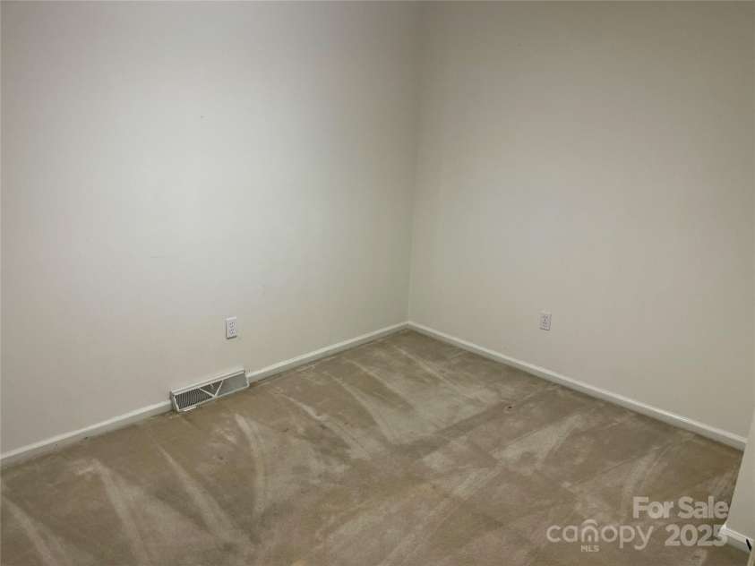 281 Schoolside Drive, Rock Hill, SC 29730.  MLS# CAR4288463, YatesRealty ID 30577. 