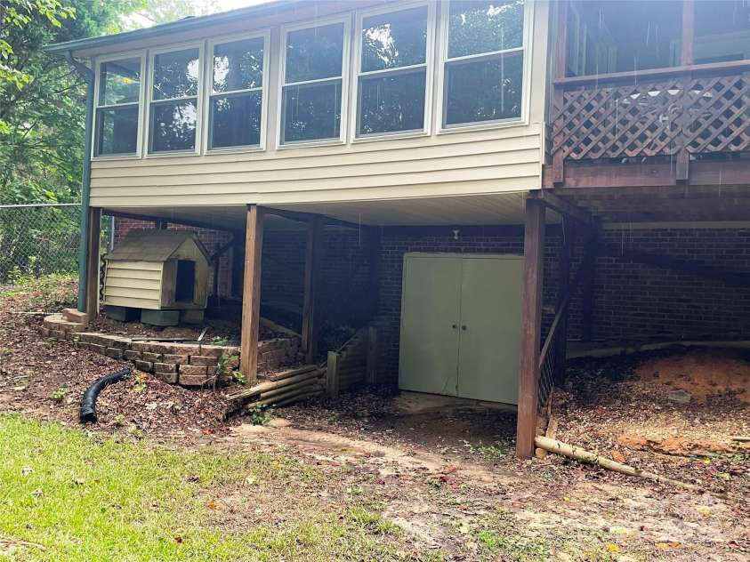 281 Schoolside Drive, Rock Hill, SC 29730.  MLS# CAR4288463, YatesRealty ID 30577. 