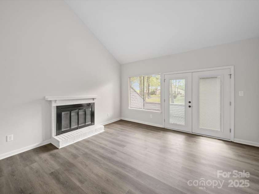 11222 Carmel Chace Drive, Charlotte, NC 28226.  MLS# CAR4277252, YatesRealty ID 30578. 