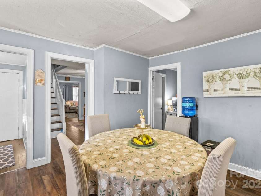 131 Loop Street, Mocksville, NC 27028.  MLS# CAR4325001, YatesRealty ID 3058. 