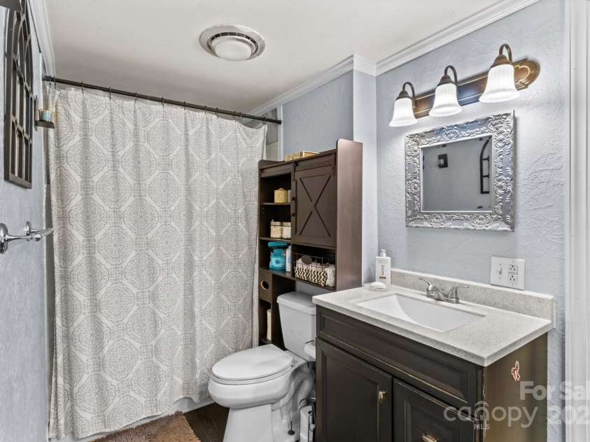 131 Loop Street, Mocksville, NC 27028.  MLS# CAR4325001, YatesRealty ID 3058. 