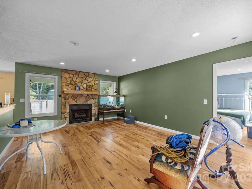 55 Pine Bluff Road, Black Mountain, NC 28792.  MLS# CAR4289403, YatesRealty ID 30583. 