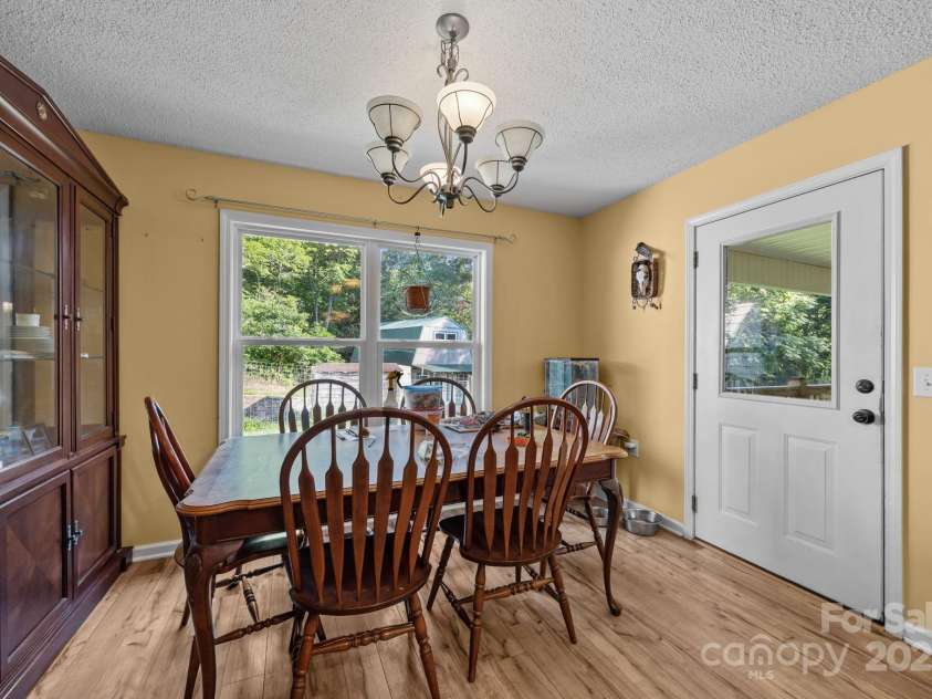 55 Pine Bluff Road, Black Mountain, NC 28792.  MLS# CAR4289403, YatesRealty ID 30583. 