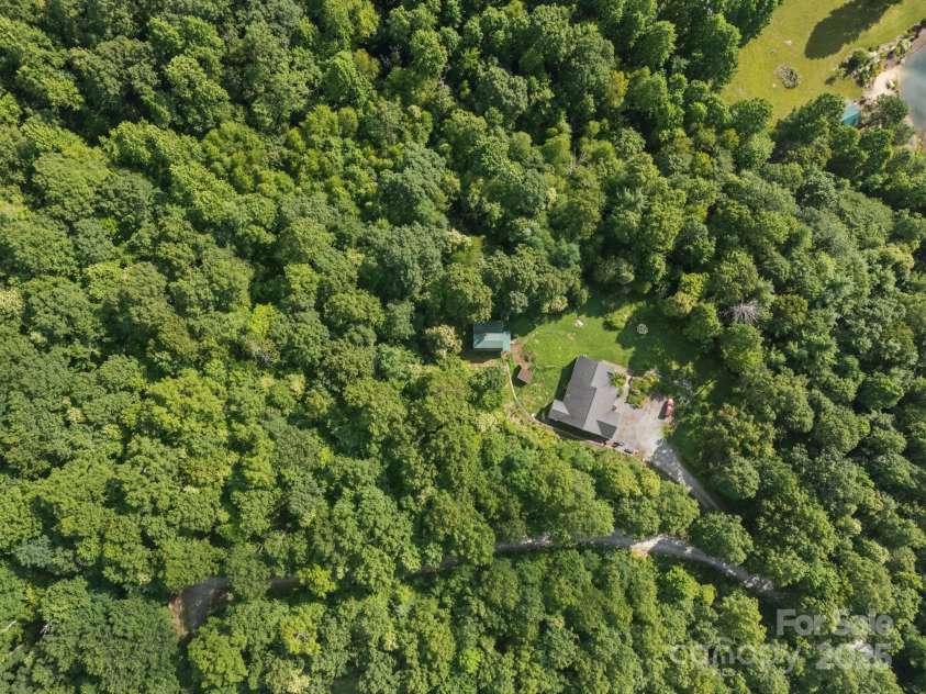 55 Pine Bluff Road, Black Mountain, NC 28792.  MLS# CAR4289403, YatesRealty ID 30583. 
