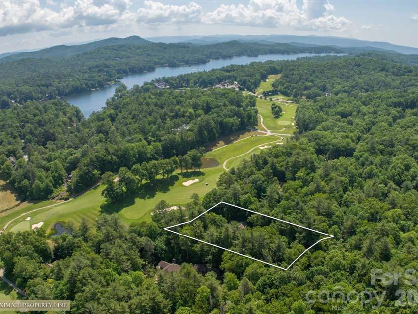 250 Fairway Drive, Lake Toxaway, NC 28747.  MLS# CAR4393346, YatesRealty ID 30586. 