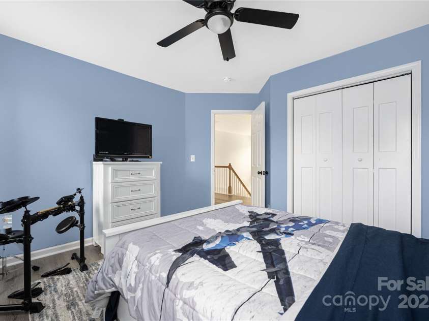 224 Royalton Road, Mooresville, NC 28115.  MLS# CAR4286656, YatesRealty ID 30587. 