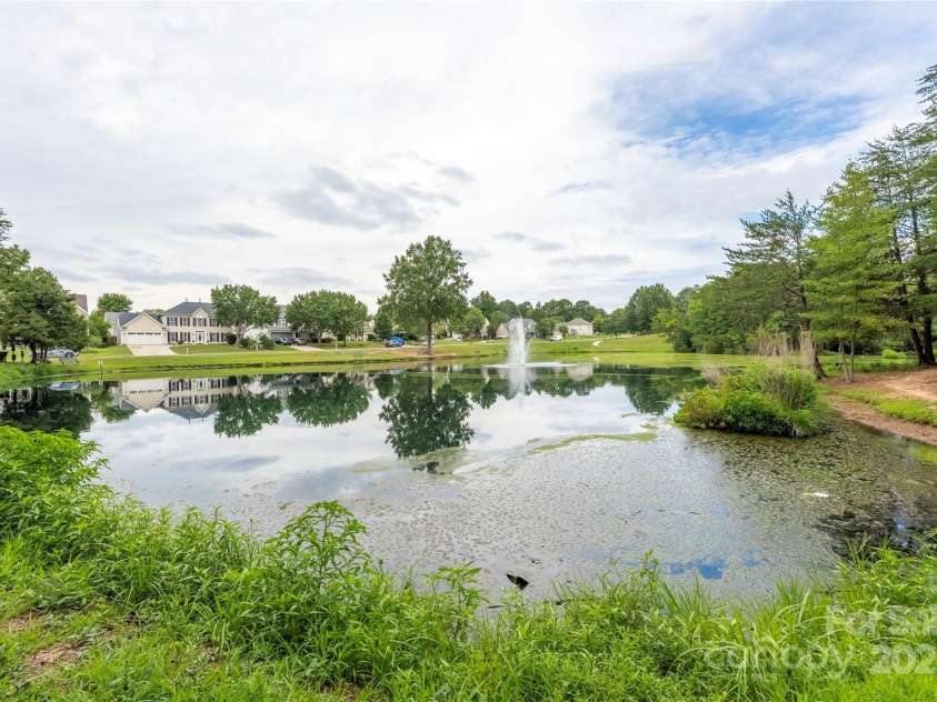 224 Royalton Road, Mooresville, NC 28115.  MLS# CAR4286656, YatesRealty ID 30587. 