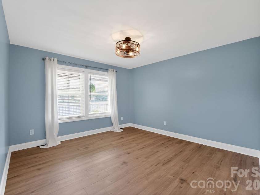 577 Redwood Road, Rock Hill, SC 29730.  MLS# CAR4393106, YatesRealty ID 30587. 