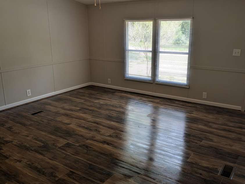 66 Royal Hill, Winnsboro, SC 29180.  MLS# CAR4393900, YatesRealty ID 30588. 