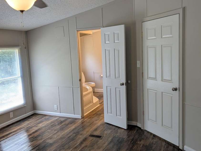 66 Royal Hill, Winnsboro, SC 29180.  MLS# CAR4393900, YatesRealty ID 30588. 