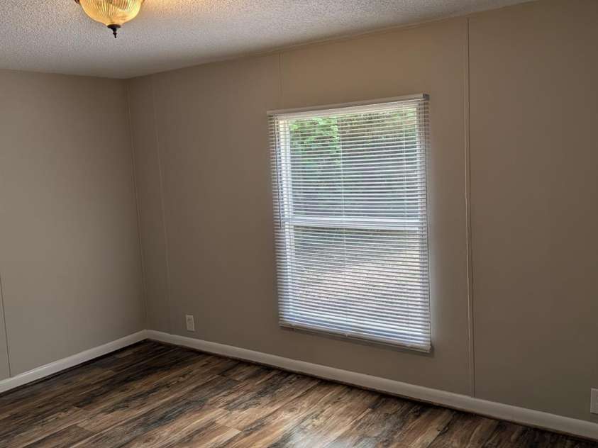 66 Royal Hill, Winnsboro, SC 29180.  MLS# CAR4393900, YatesRealty ID 30588. 