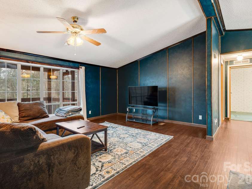 106 Avian Court, Brevard, NC 28712.  MLS# CAR4341571, YatesRealty ID 3059. 