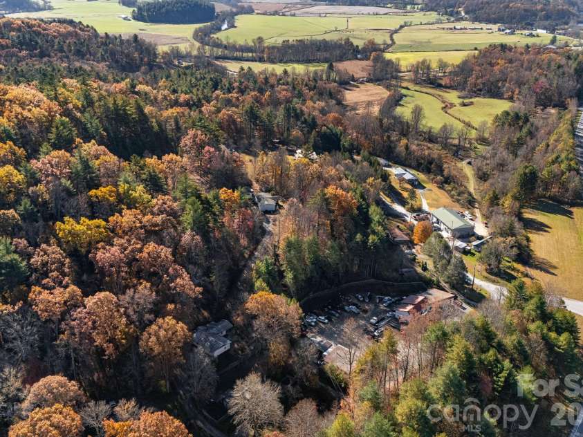 106 Avian Court, Brevard, NC 28712.  MLS# CAR4341571, YatesRealty ID 3059. 