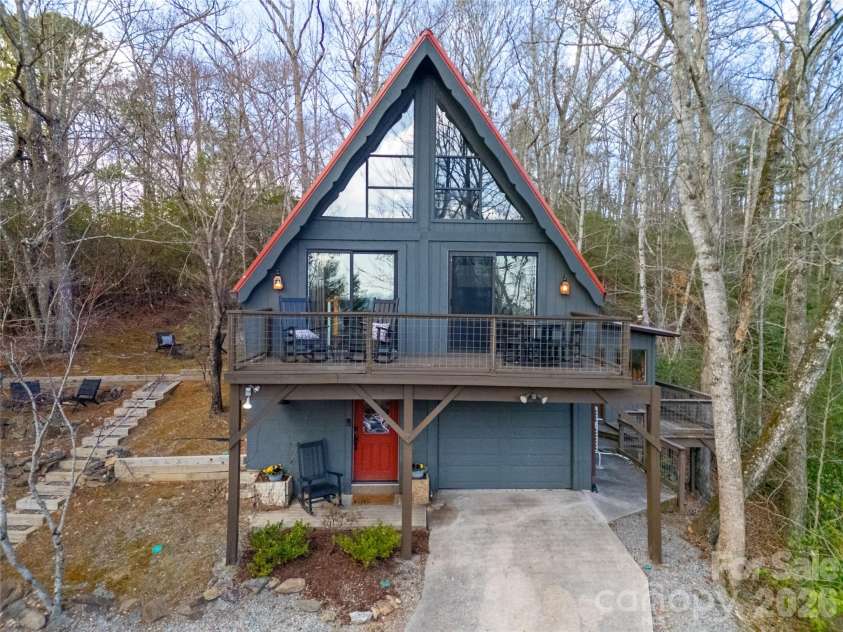 207 Unvquolad Court, Brevard, NC 28712.  MLS# CAR4349399, YatesRealty ID 3059. 