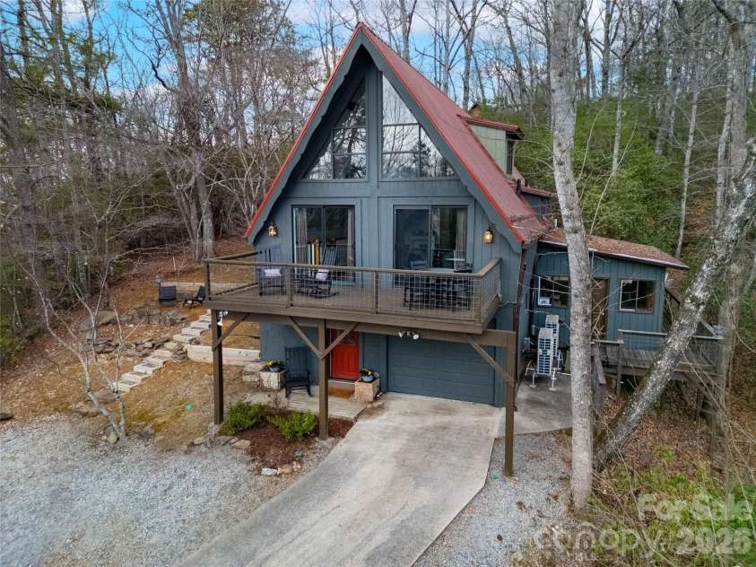 207 Unvquolad Court, Brevard, NC 28712.  MLS# CAR4349399, YatesRealty ID 3059. 