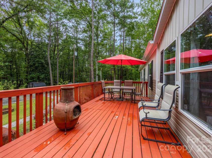 11580 Wilson Boulevard, Ridgeway, SC 29130.  MLS# CAR4289903, YatesRealty ID 30591. 