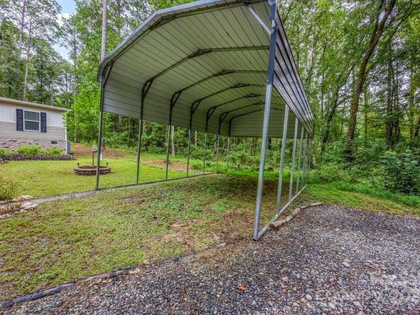11580 Wilson Boulevard, Ridgeway, SC 29130.  MLS# CAR4289903, YatesRealty ID 30591. 