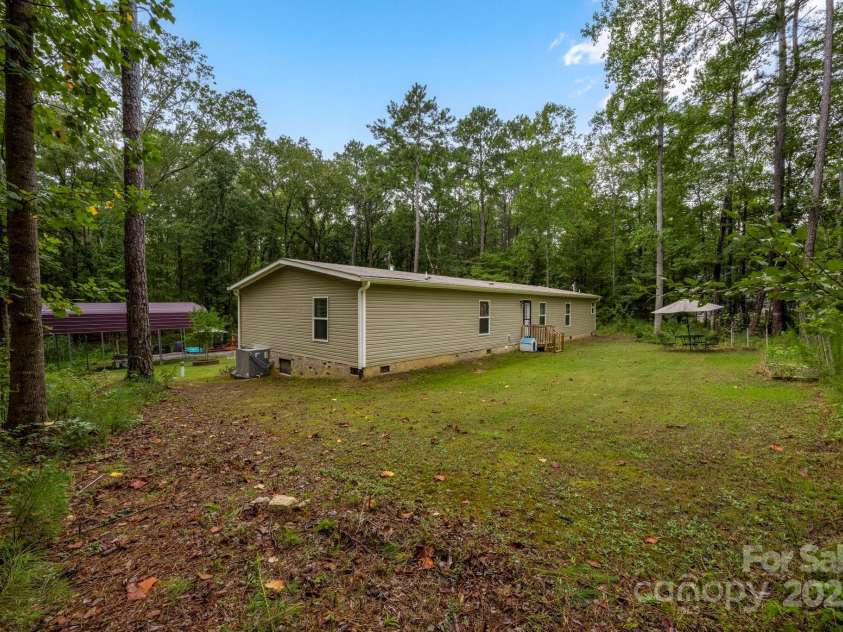 11580 Wilson Boulevard, Ridgeway, SC 29130.  MLS# CAR4289903, YatesRealty ID 30591. 