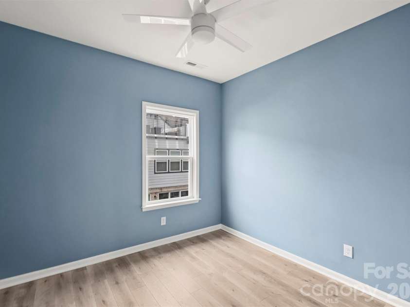 420 Grey Reagan Trail, Charlotte, NC 28211.  MLS# CAR4374301, YatesRealty ID 30591. 3rd bedroom