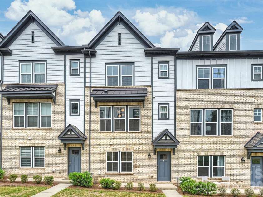 420 Grey Reagan Trail, Charlotte, NC 28211.  MLS# CAR4374301, YatesRealty ID 30591. Front