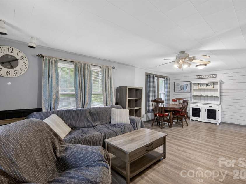 13 Murray Street, Maiden, NC 28650.  MLS# CAR4389050, YatesRealty ID 30594. 