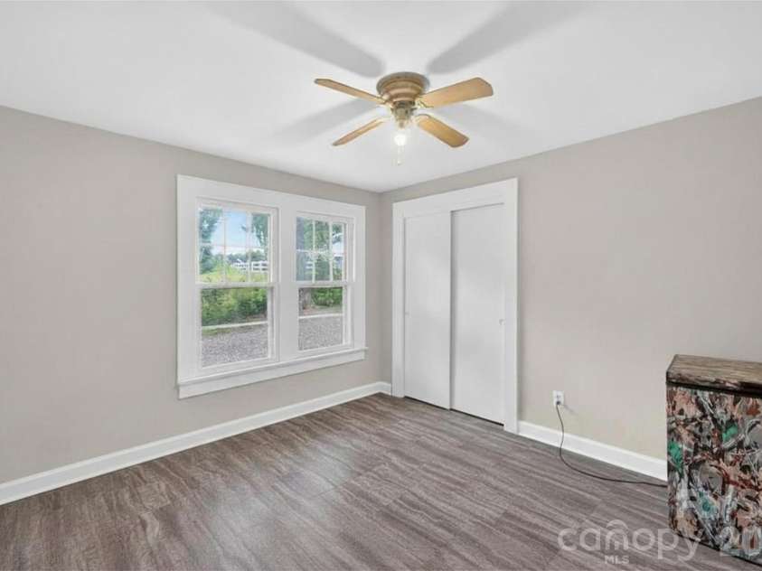 13 Murray Street, Maiden, NC 28650.  MLS# CAR4389050, YatesRealty ID 30594. 