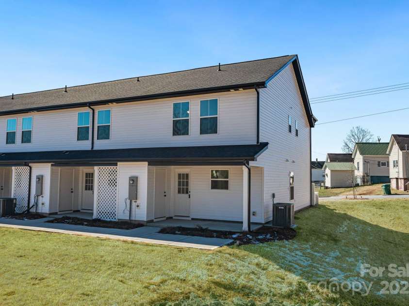 233 Rice Street, Landis, NC 28088.  MLS# CAR4289977, YatesRealty ID 30595. 