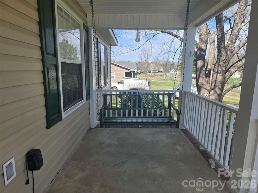 2393 Oxford Circle, Lancaster, SC 29720.  MLS# CAR4357517, YatesRealty ID 30596. 
