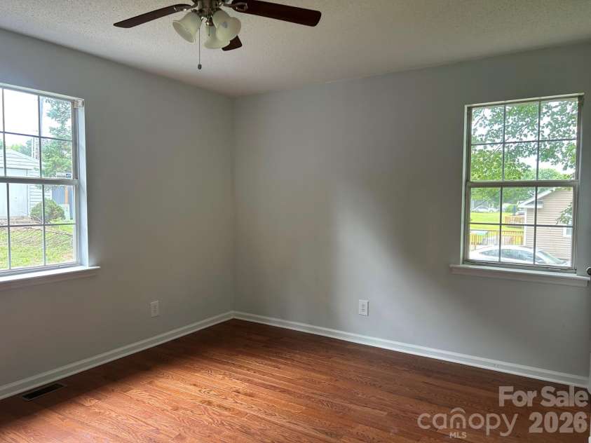 2393 Oxford Circle, Lancaster, SC 29720.  MLS# CAR4357517, YatesRealty ID 30596. 