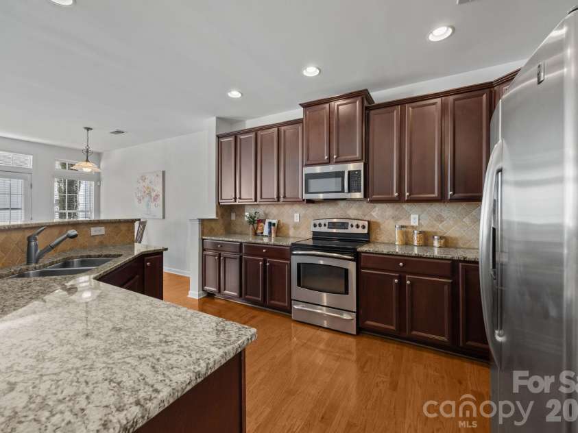 738 Naramore Street, Davidson, NC 28036.  MLS# CAR4350695, YatesRealty ID 30597. 