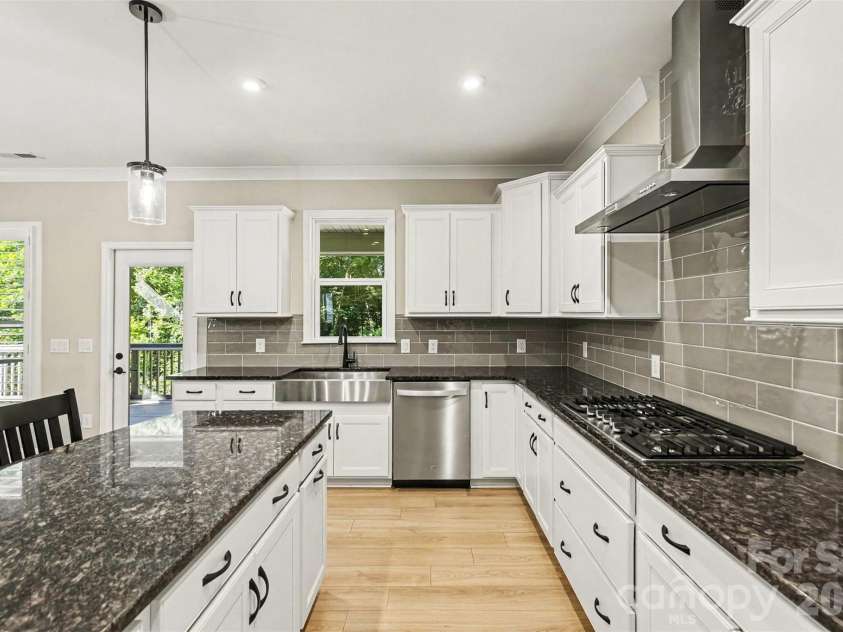 1246 Regions Boulevard, Fort Mill, SC 29707.  MLS# CAR4390164, YatesRealty ID 30598. 