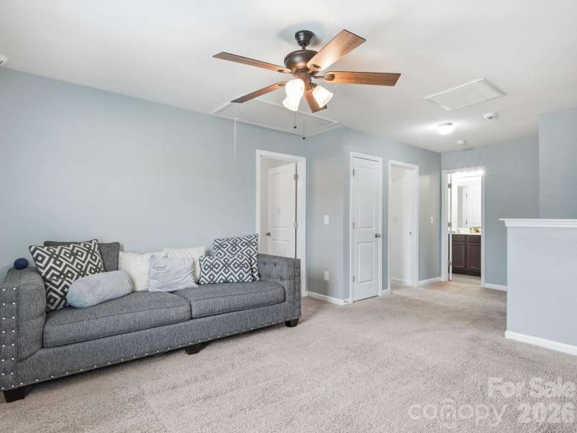 115 Harvest Pointe Drive, Statesville, NC 28677.  MLS# CAR4379838, YatesRealty ID 30599. Loft