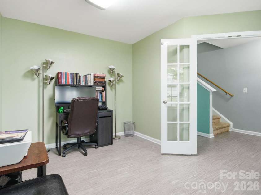 115 Harvest Pointe Drive, Statesville, NC 28677.  MLS# CAR4379838, YatesRealty ID 30599. Office/Flex