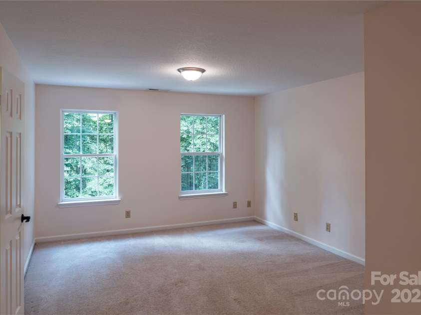 166 Jay Bird Drive, Sylva, NC 28779.  MLS# CAR4289946, YatesRealty ID 30599. 