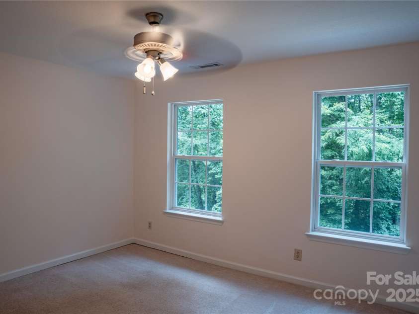 166 Jay Bird Drive, Sylva, NC 28779.  MLS# CAR4289946, YatesRealty ID 30599. 