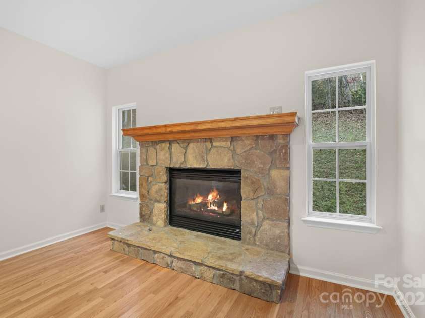 166 Jay Bird Drive, Sylva, NC 28779.  MLS# CAR4289946, YatesRealty ID 30599. 