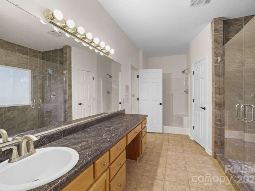 166 Jay Bird Drive, Sylva, NC 28779.  MLS# CAR4289946, YatesRealty ID 30599. 