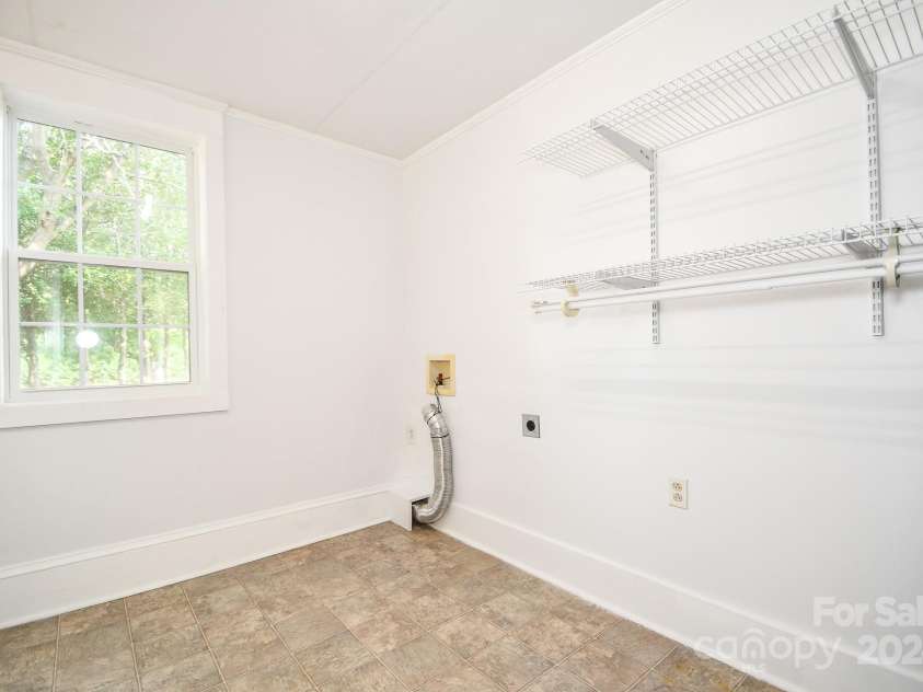 1814 Highway 601 Highway, Pageland, SC 29728.  MLS# CAR4188713, YatesRealty ID 306. 